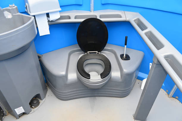 Best Portable restroom trailer rental  in Rochester Hills, MI